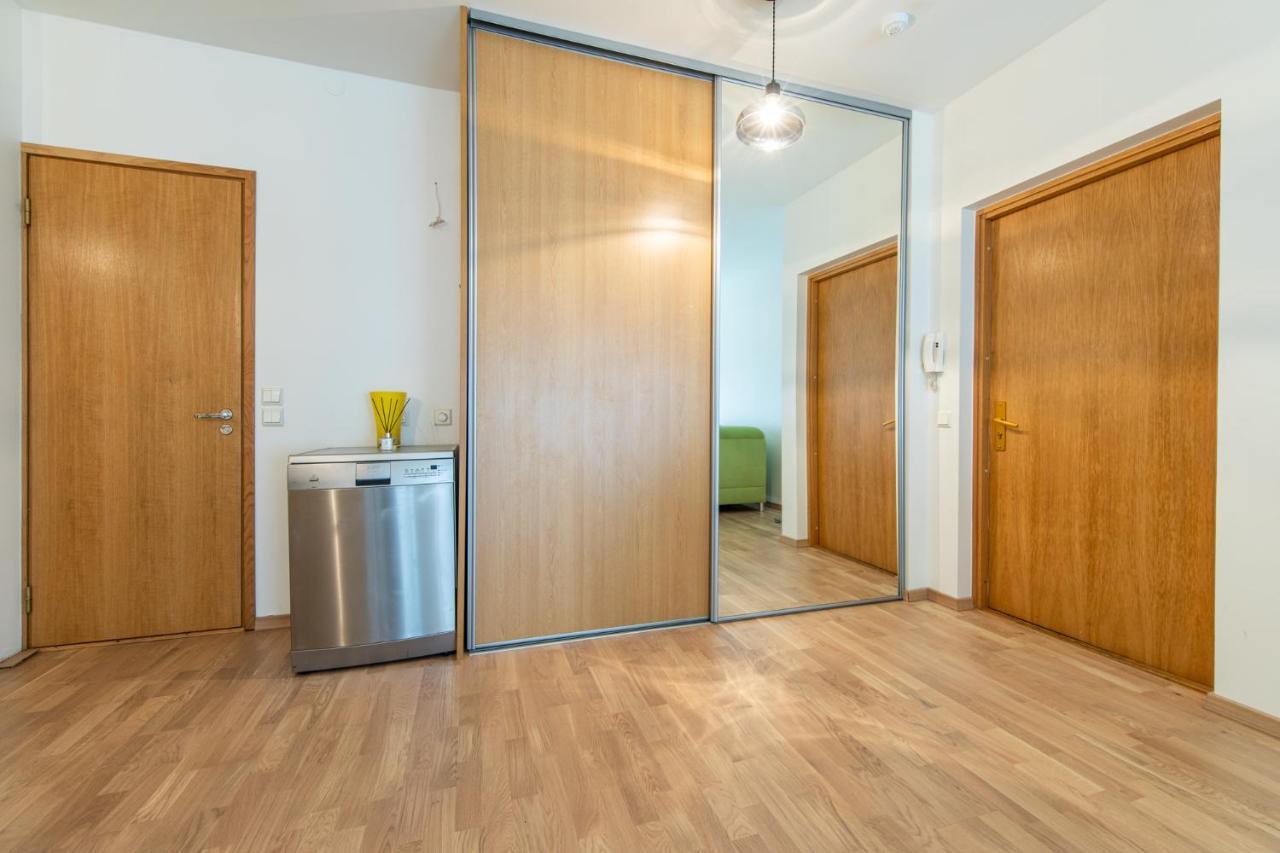 Foorum Apartments With Sauna # Balcony-Contactless Check-In Tallinn Kültér fotó